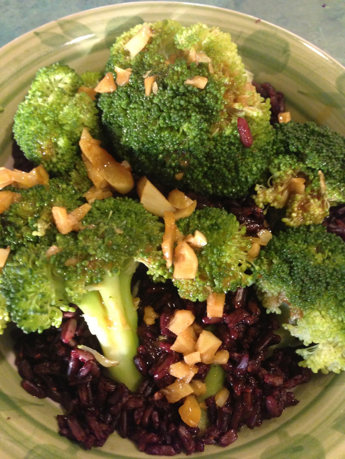Black Rice and Steamed Broccoli with Coconut Curry Sauce